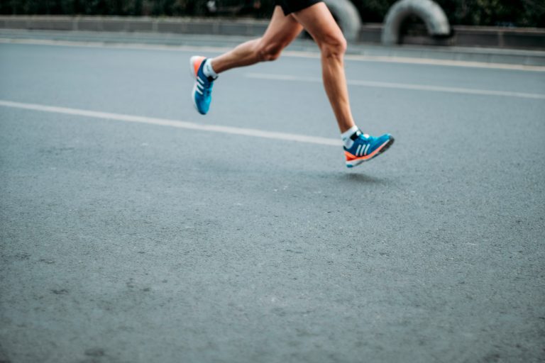 De olho nos 5k!? Veja como escolher o TÊNIS CERTO!