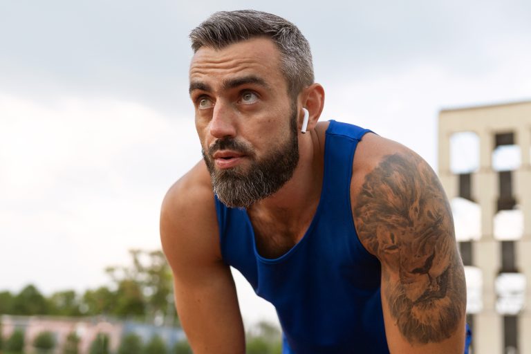 Correr e ganhar músculos ao mesmo tempo? Sim, é possível