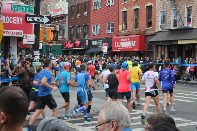 Maratona de Nova York 2026 registra recorde de inscrições e tem apenas 1% de aceitação