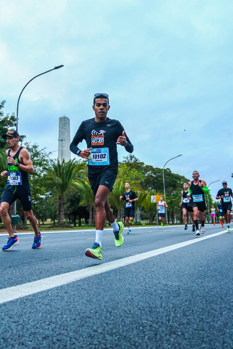 “Foi ali que eu me reencontrei”: SP City Marathon transformou a história de Jefferson Mello