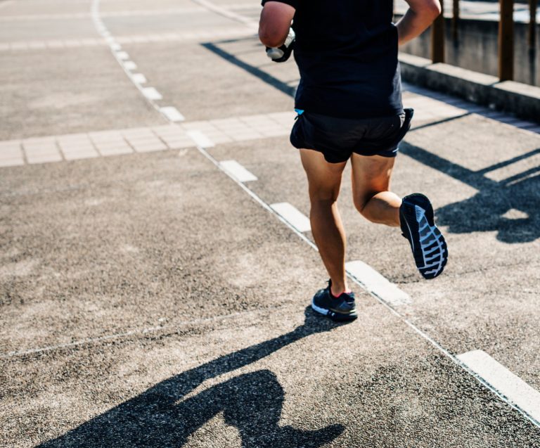 Sub-3 na maratona: como combinar volume, ritmo e estratégia