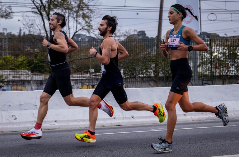 Os 10 treinos que ajudam a correr um 5K mais rápido