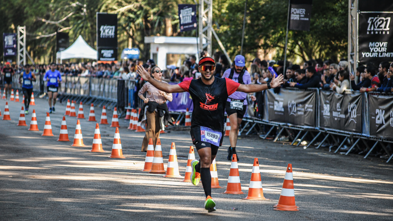Alex Santos transformou a SP City no palco perfeito para o RP na maratona