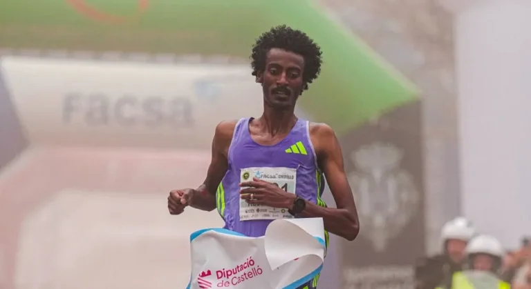 Kejelcha tem recorde mundial dos 10 km ratificado após anulação de Kipruto