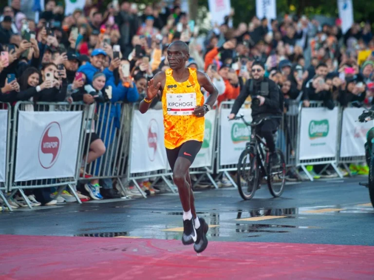Kipchoge completa NB 42K Porto Alegre em 12º; prova tem recorde histórico no Brasil