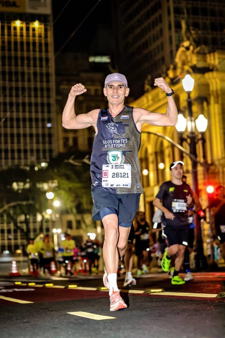 Marcos estreou na maratona com sub-3 e viveu uma manhã inesquecível na SP City