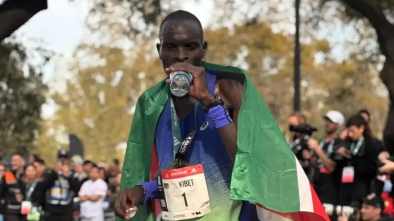 Quênia domina Maratona de Buenos Aires e bate recorde feminino